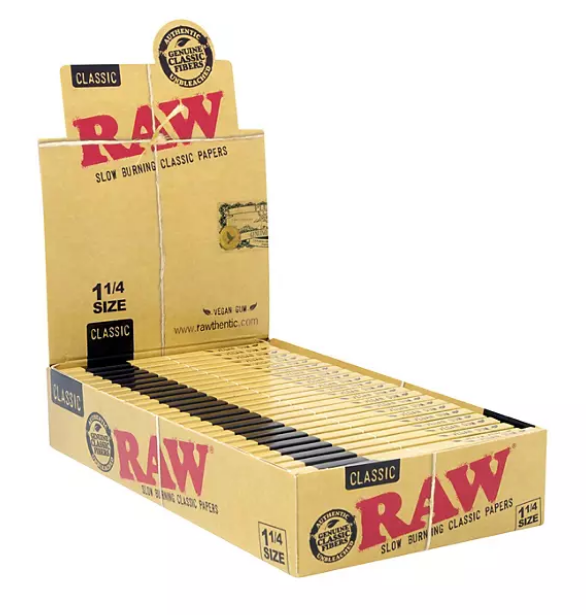 Raw - Classic 1 1/4 Rolling Papers 24 Per Box